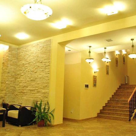 Arpa Hotel Yeghegnadzor Ngoại thất bức ảnh