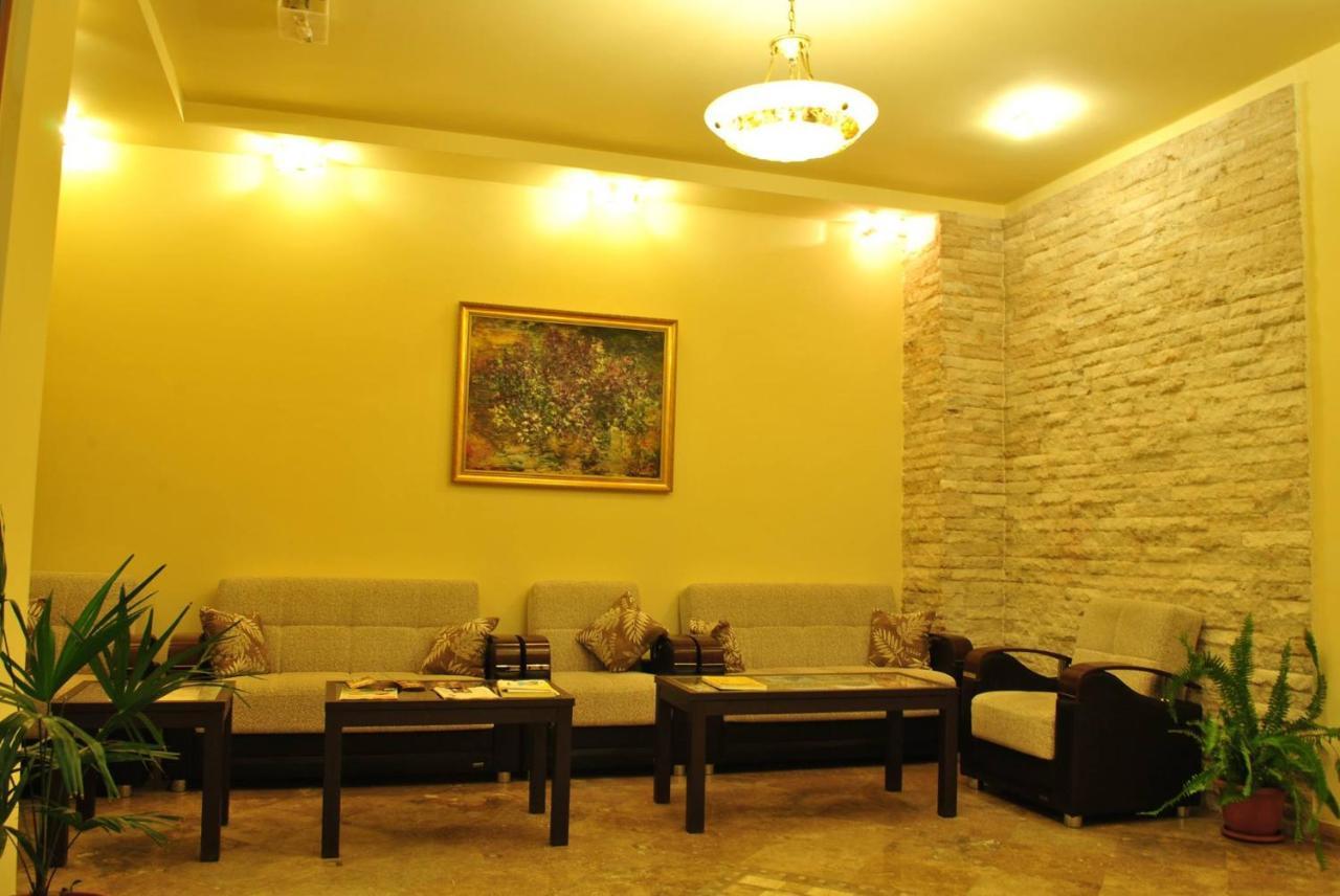 Arpa Hotel Yeghegnadzor Ngoại thất bức ảnh