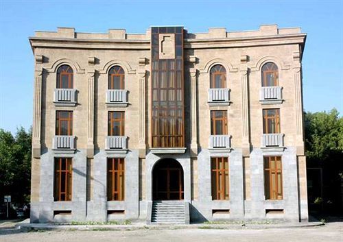 Arpa Hotel Yeghegnadzor Ngoại thất bức ảnh